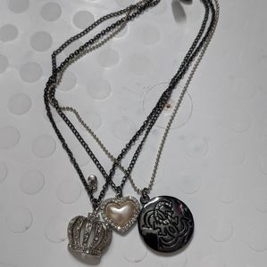 GUESS Necklace - 3 in 1!!